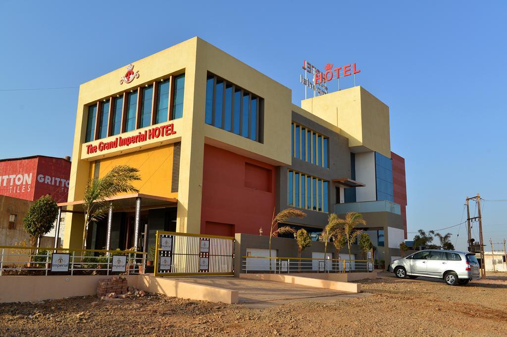 The Grand Imperial Hotel Morbi Zewnętrze zdjęcie